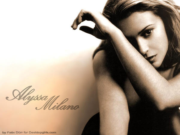 Alyssa-Milano-A--49-.jpg