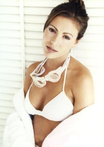 Alyssa-Milano-A--74-.jpg