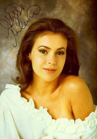 Alyssa-Milano-A--77-.jpg