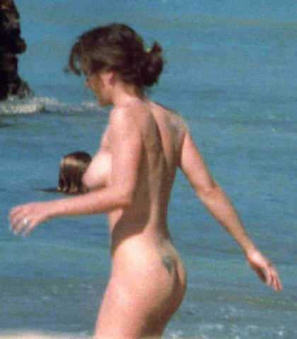 Alyssa-Milano-nue--06-.jpg