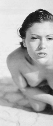 Alyssa-Milano-nue--52-.jpg
