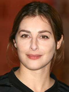Amira-Casar--09-.jpg