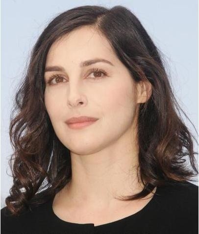 Amira-Casar--11-.jpg