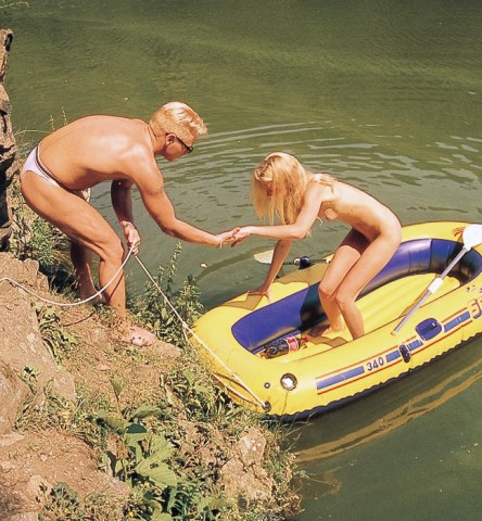 Camilla-Krabbe-aka-Linda-Blonde-Duo-in-a-yellow-boat--14-.jpg