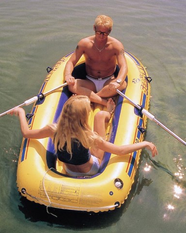 Camilla-Krabbe-aka-Linda-Blonde-Duo-in-a-yellow-boat--3-.jpg