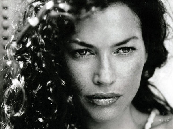 Carre-Otis-NB--02-.jpg