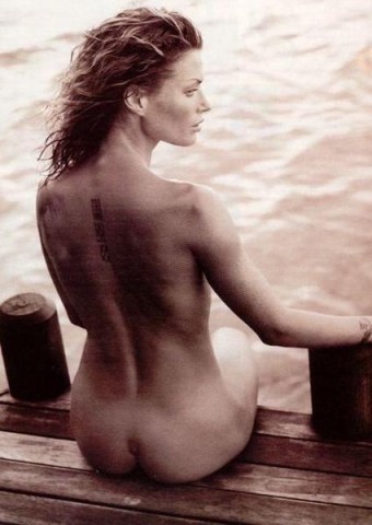 Carre-Otis-nue--04-.jpg