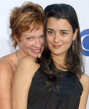 Cote-de-Pablo-sexy--13-.jpg
