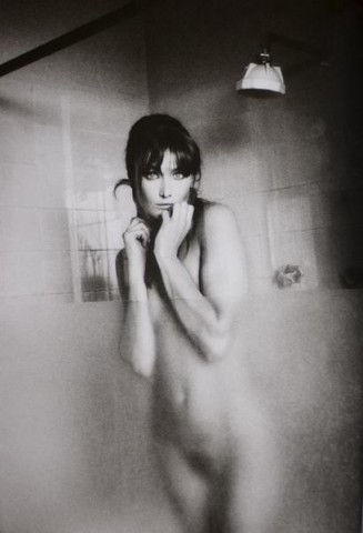carla-bruni-nue-photo.jpg