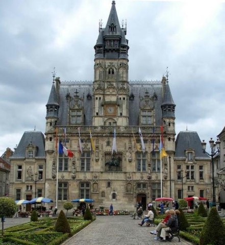 hotel-de-ville.jpg