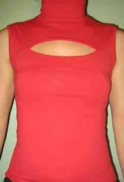 8.-top-rouge---ouverture.jpg