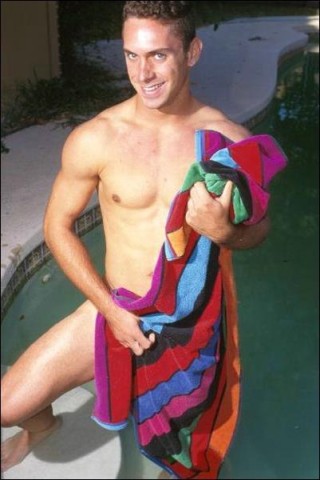 poolside027.jpg