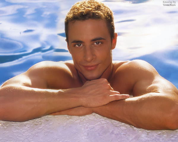 TYLER-GUNN-089897--L.V.-.jpg