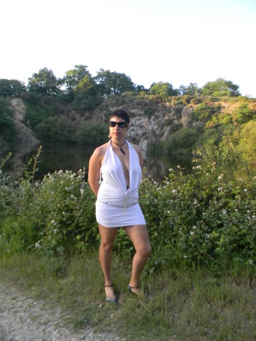 val-robe-blanche . le19.05.2011 016
