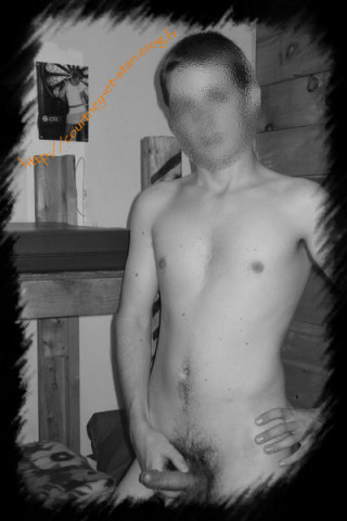 Courtney---Stan--1-.jpg