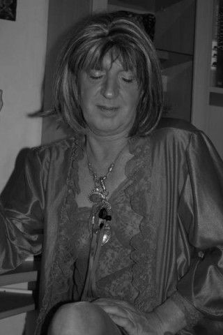 Christina-IMG_1932_70_1.jpg