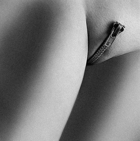 Erog-Girl-BW-16.jpg