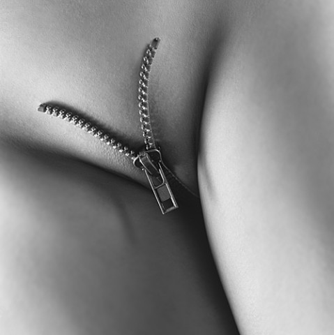 Erog-Girl-BW-17.jpg