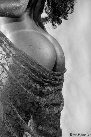 Girls-Bw-Travel-59.jpg