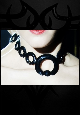 Collier Latex Katvoodoo Anneaux (PG1042