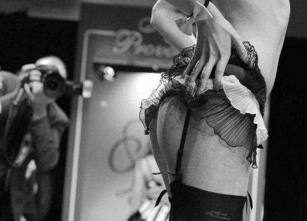 Provocateur Photo