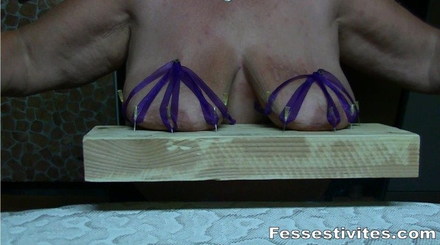 BDSM soumise seins (5)