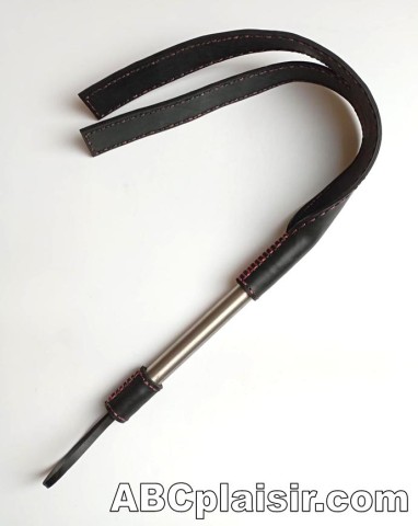 Strap pour la fessée sévère 1
