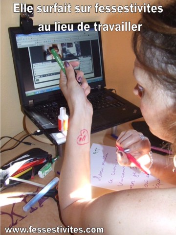 Etudiante fessée canne couche