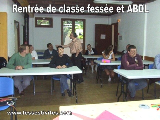 RENCONTRE à l'école des fessées et ABDL