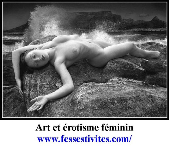 Art érotisme féminin  femme  mer nu