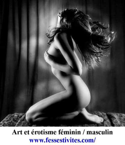 Art érotisme féminin  femme  nu  cheveux seins cachés