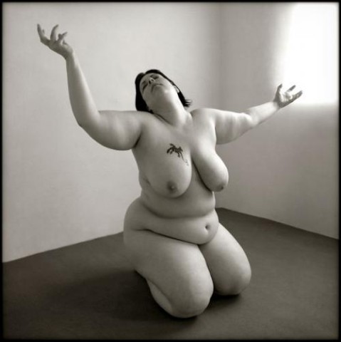 femme%20ronde%20perpignan