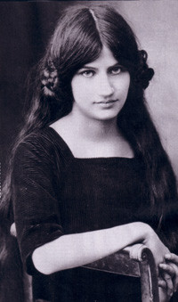 JeanneHEBUTERNE1