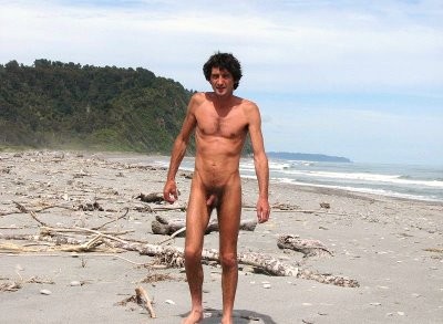 naturistes---la-plage10.jpg