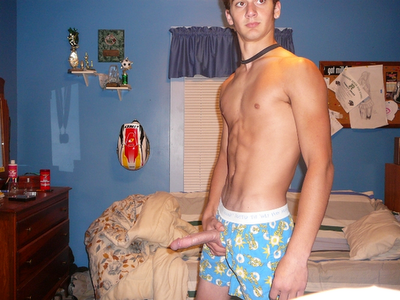 oops-i-am-naked-over-the-internet02.png