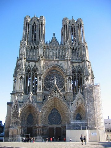 450px-Cathedral_Notre-Dame_de_Reims-_France.jpg