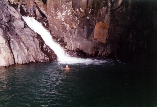 GUADELOUPE-2000--3.jpg