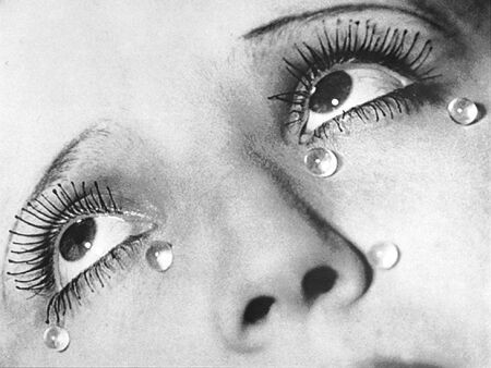 man-ray-larmes-7200042.jpg
