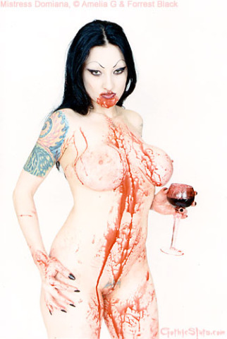gothique-cblooddom08.jpg