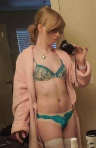 Feminisation 4218