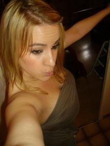 2117860205_1.jpg