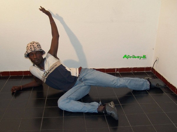 17blak.jpg