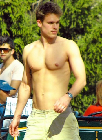 213-rog.jpg