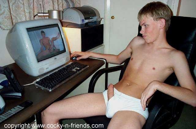 743-rog.jpg