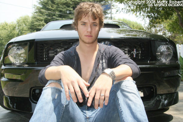 920-rog.jpg
