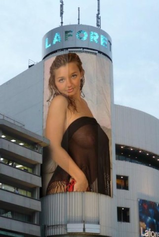 Christina_Modelhorougebaspareo16.jpg