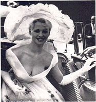 tn_sabrina-ascot1957-2.jpg