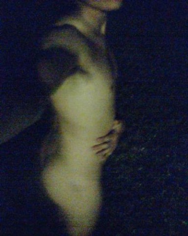 09Caresse.jpg