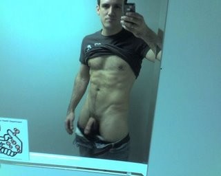 Hotboys-pic-Miroir--01a-.jpg