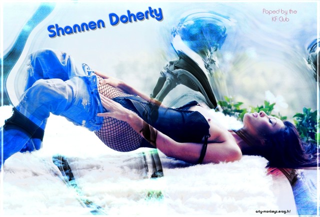 Shannen Doherty 02-1200